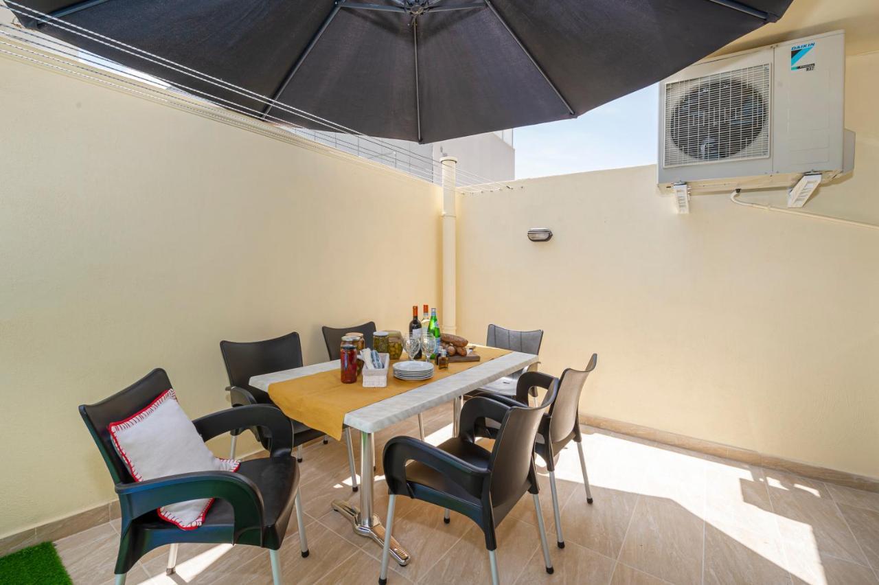 Summer Breeze 3 Bedroom Family Maisonette With Sunny Terrace In Mellieha - By Getawaysmalta Exterior foto