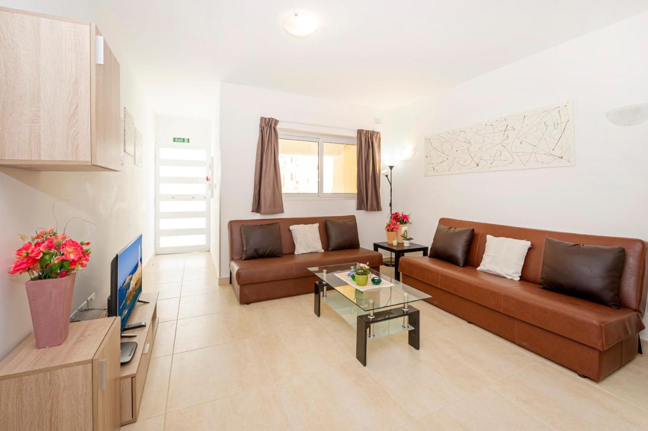Summer Breeze 3 Bedroom Family Maisonette With Sunny Terrace In Mellieha - By Getawaysmalta Exterior foto
